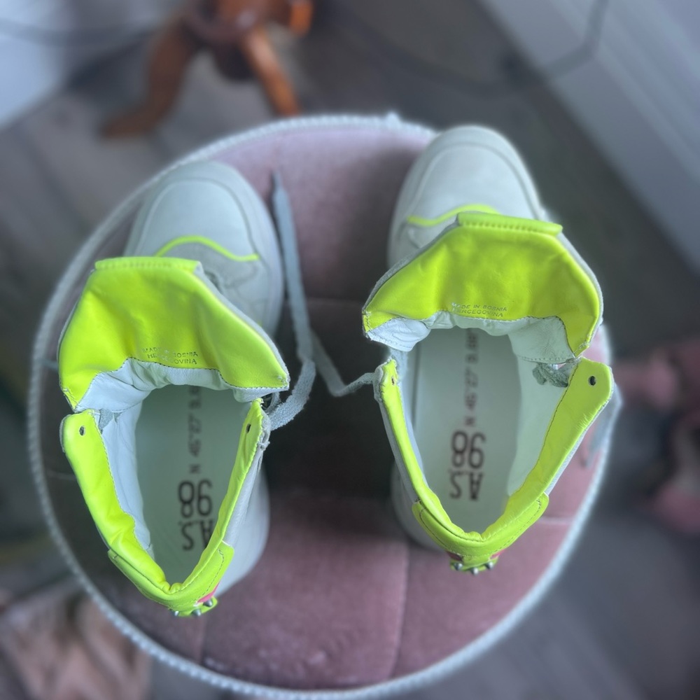 AS98 high top tennis shoes - SIZE 6 - leather, dull white, pink, yellow,studs